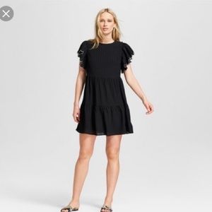 WHO WHAT WEAR Black babydoll dress